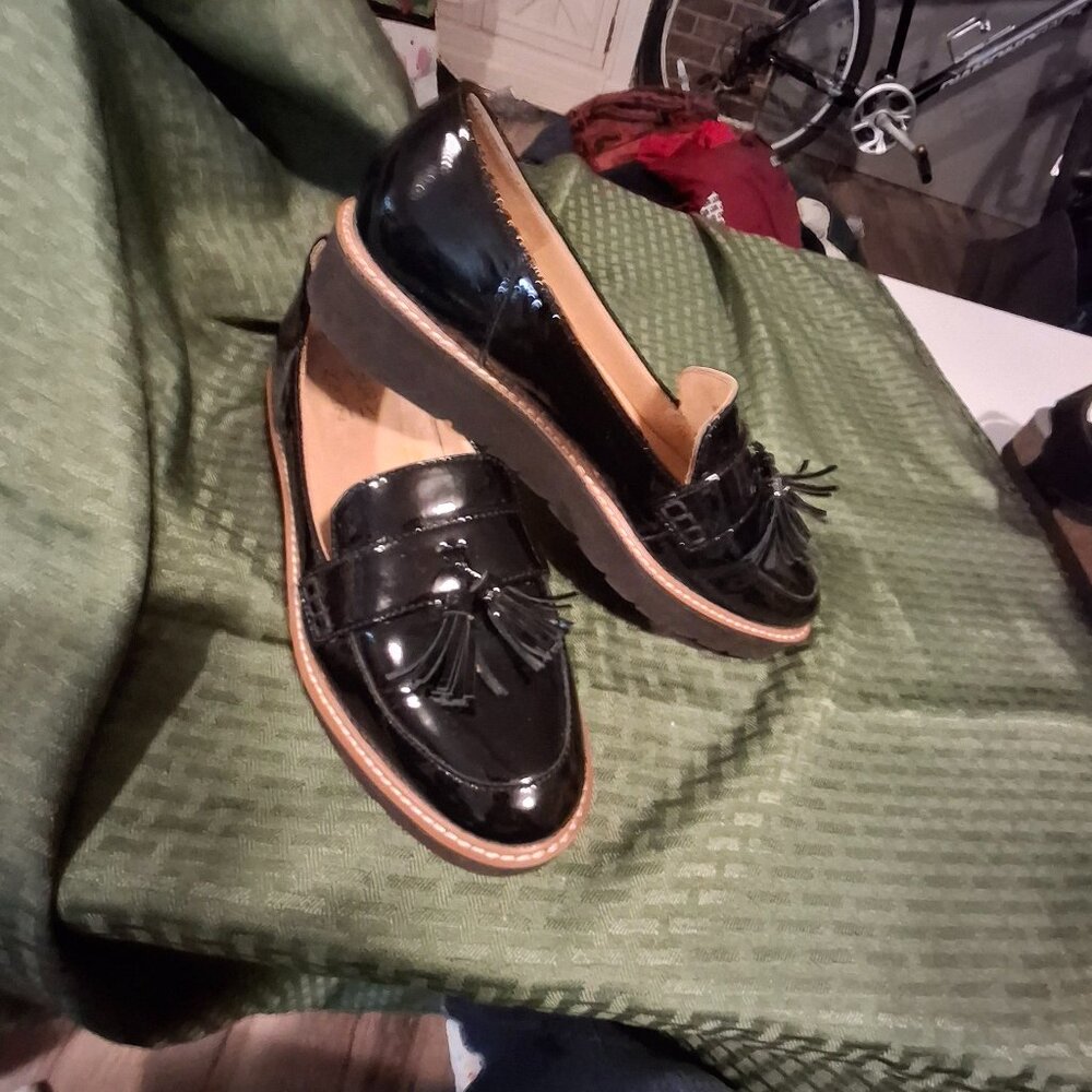 Naturalizers  "August" New shoes
